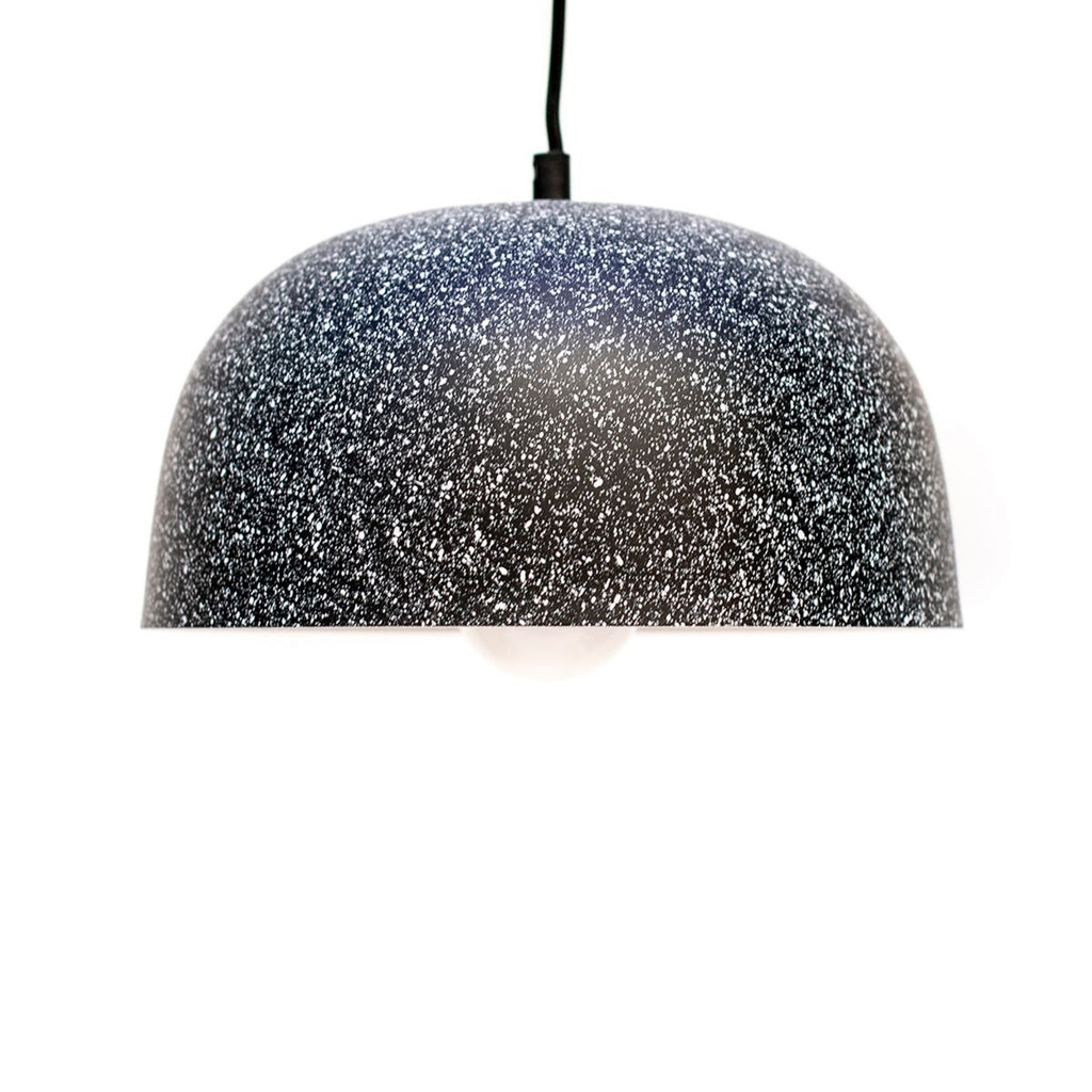 Lámpara colgante de terrazo negro